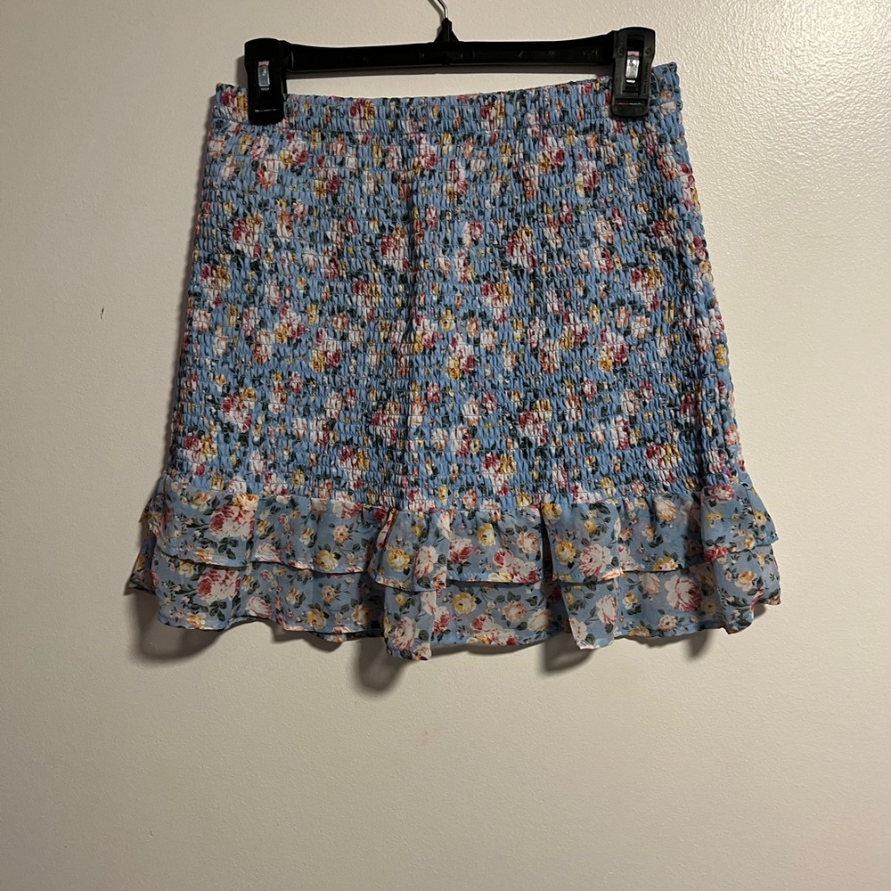 Flower pattern skirt